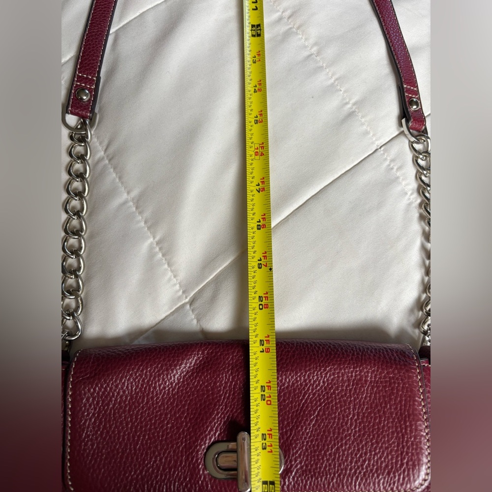Clarks Elegant Red Leather Shoulder Bag - Picture 5 of 14